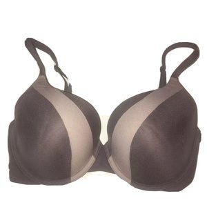 Victoria’s Secret Body By Victoria 32DDD Bra